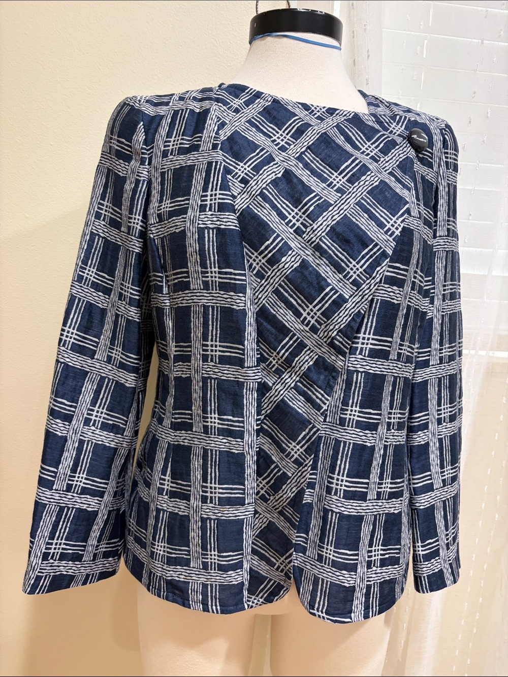 ARMANI COLLEZIONI Navy Plaid Women's Jacket SIZE 6